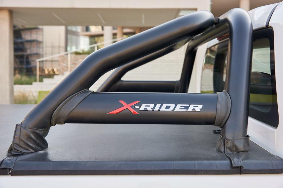 Детали экстерьера Isuzu KB Double Cab X-Rider 2016 года  (фото 9 из 30)